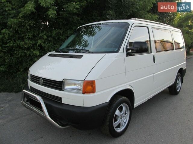 Білий Фольксваген Transporter, об'ємом двигуна 2.5 л та пробігом 284 тис. км за 7250 $, фото 1 на Automoto.ua