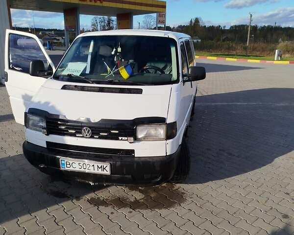 Белый Фольксваген Transporter, объемом двигателя 2.5 л и пробегом 628 тыс. км за 4700 $, фото 1 на Automoto.ua