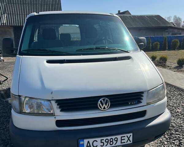 Белый Фольксваген Transporter, объемом двигателя 2.46 л и пробегом 590 тыс. км за 5800 $, фото 1 на Automoto.ua