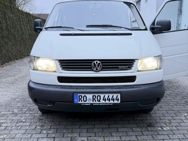 Білий Фольксваген Transporter, об'ємом двигуна 0 л та пробігом 267 тис. км за 2700 $, фото 1 на Automoto.ua