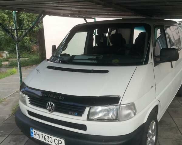 Білий Фольксваген Transporter, об'ємом двигуна 2.46 л та пробігом 364 тис. км за 6800 $, фото 1 на Automoto.ua