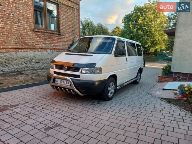 Білий Фольксваген Transporter, об'ємом двигуна 2.5 л та пробігом 435 тис. км за 8400 $, фото 1 на Automoto.ua