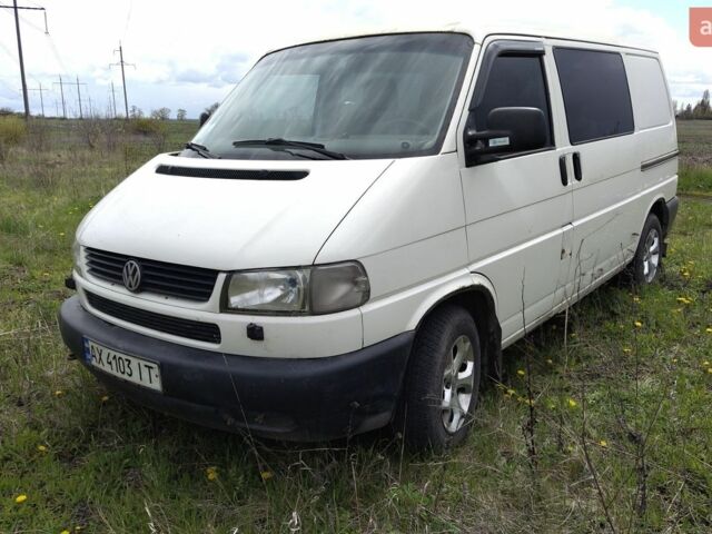 Білий Фольксваген Transporter, об'ємом двигуна 2.5 л та пробігом 381 тис. км за 5900 $, фото 1 на Automoto.ua