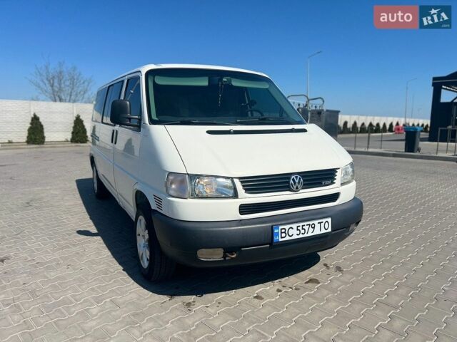 Белый Фольксваген Transporter, объемом двигателя 2.5 л и пробегом 290 тыс. км за 14900 $, фото 1 на Automoto.ua
