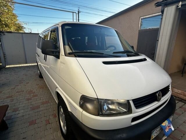 Білий Фольксваген Transporter, об'ємом двигуна 2.5 л та пробігом 470 тис. км за 7000 $, фото 1 на Automoto.ua