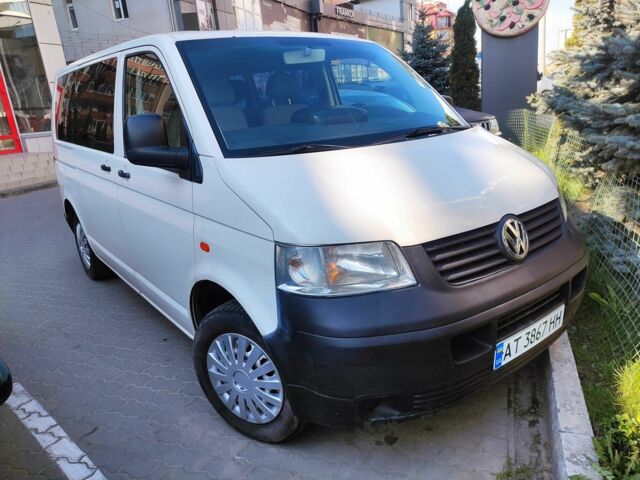 Белый Фольксваген Transporter, объемом двигателя 1.9 л и пробегом 291 тыс. км за 8000 $, фото 1 на Automoto.ua