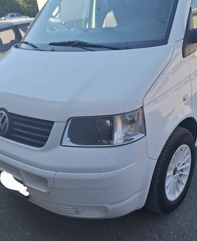 Білий Фольксваген Transporter, об'ємом двигуна 1.9 л та пробігом 266 тис. км за 2836 $, фото 1 на Automoto.ua