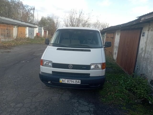 Белый Фольксваген Transporter, объемом двигателя 0 л и пробегом 429 тыс. км за 5500 $, фото 1 на Automoto.ua