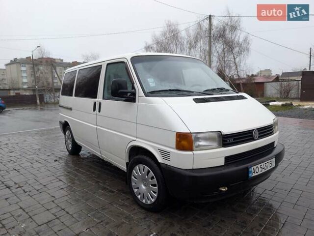 Белый Фольксваген Transporter, объемом двигателя 2.5 л и пробегом 600 тыс. км за 6650 $, фото 1 на Automoto.ua