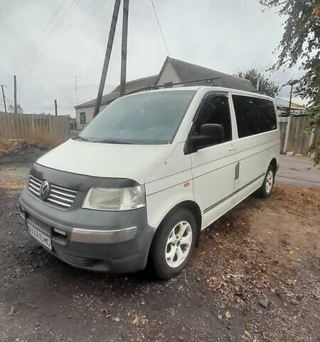 Белый Фольксваген Transporter, объемом двигателя 1.9 л и пробегом 400 тыс. км за 7500 $, фото 1 на Automoto.ua