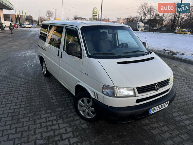 Белый Фольксваген Transporter, объемом двигателя 2.46 л и пробегом 372 тыс. км за 7200 $, фото 1 на Automoto.ua