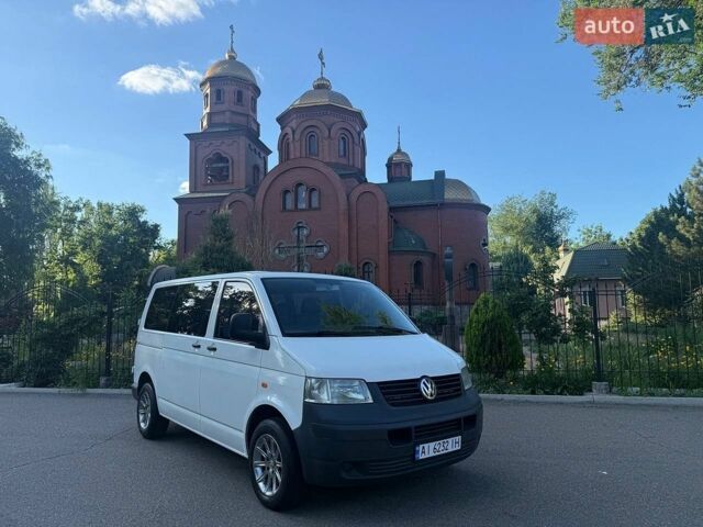 Белый Фольксваген Transporter, объемом двигателя 1.9 л и пробегом 195 тыс. км за 7999 $, фото 1 на Automoto.ua