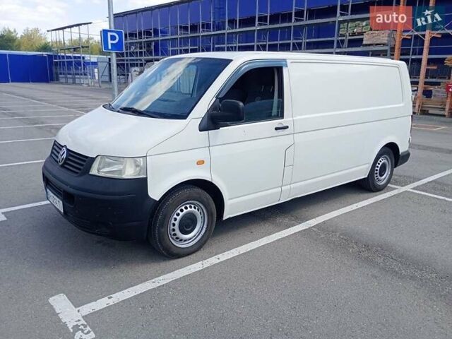 Белый Фольксваген Transporter, объемом двигателя 1.9 л и пробегом 400 тыс. км за 6700 $, фото 1 на Automoto.ua