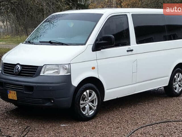 Белый Фольксваген Transporter, объемом двигателя 1.9 л и пробегом 530 тыс. км за 5800 $, фото 1 на Automoto.ua