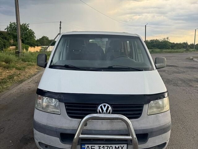 Белый Фольксваген Transporter, объемом двигателя 1.9 л и пробегом 438 тыс. км за 6400 $, фото 1 на Automoto.ua