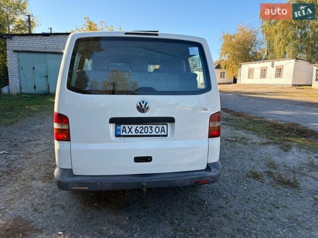 Белый Фольксваген Transporter, объемом двигателя 1.9 л и пробегом 407 тыс. км за 5900 $, фото 1 на Automoto.ua
