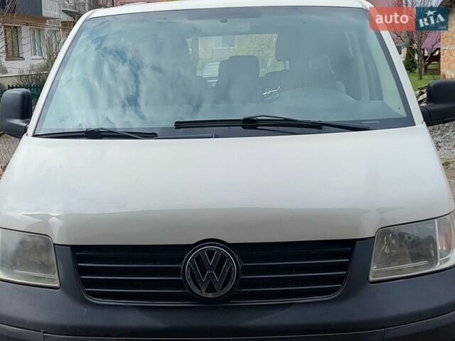 Белый Фольксваген Transporter, объемом двигателя 1.9 л и пробегом 244 тыс. км за 6800 $, фото 1 на Automoto.ua
