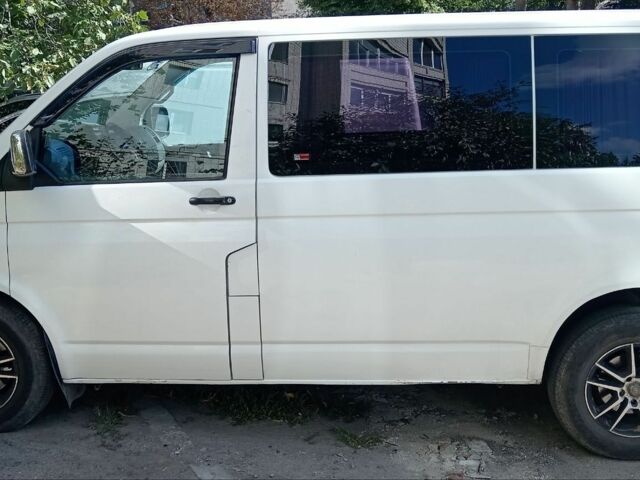Білий Фольксваген Transporter, об'ємом двигуна 1.9 л та пробігом 285 тис. км за 7900 $, фото 1 на Automoto.ua
