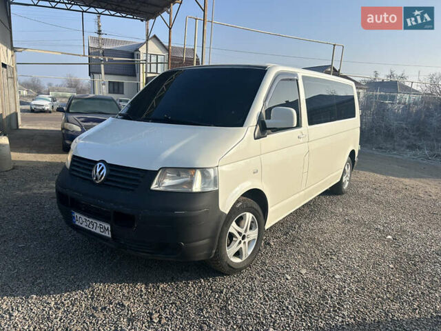 Белый Фольксваген Transporter, объемом двигателя 1.9 л и пробегом 410 тыс. км за 7800 $, фото 1 на Automoto.ua