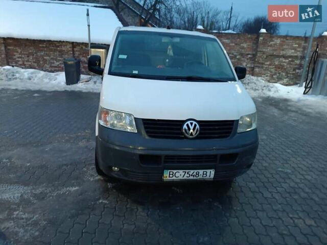 Белый Фольксваген Transporter, объемом двигателя 1.9 л и пробегом 383 тыс. км за 5900 $, фото 1 на Automoto.ua