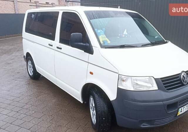 Белый Фольксваген Transporter, объемом двигателя 1.9 л и пробегом 235 тыс. км за 6700 $, фото 1 на Automoto.ua