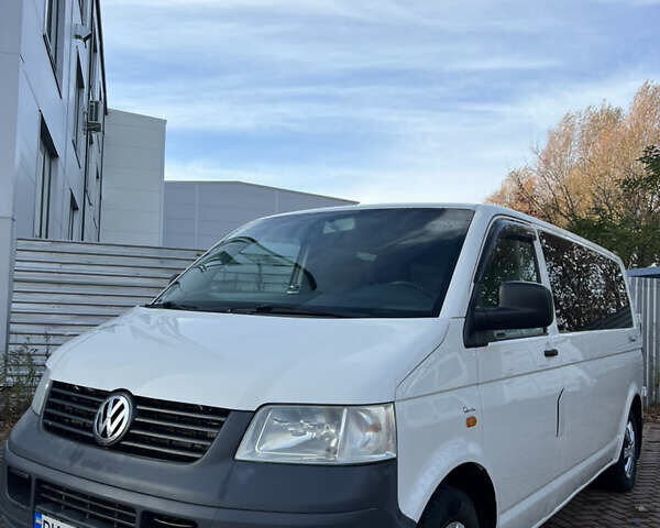 Белый Фольксваген Transporter, объемом двигателя 1.9 л и пробегом 392 тыс. км за 7799 $, фото 1 на Automoto.ua