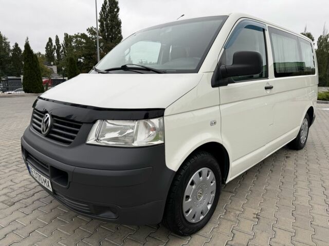Белый Фольксваген Transporter, объемом двигателя 1.9 л и пробегом 435 тыс. км за 7708 $, фото 1 на Automoto.ua