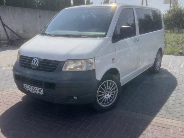 Білий Фольксваген Transporter, об'ємом двигуна 2.5 л та пробігом 360 тис. км за 8500 $, фото 1 на Automoto.ua