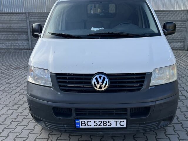 Белый Фольксваген Transporter, объемом двигателя 1.9 л и пробегом 356 тыс. км за 5300 $, фото 1 на Automoto.ua