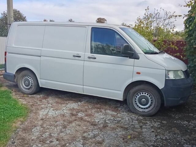 Белый Фольксваген Transporter, объемом двигателя 1.9 л и пробегом 190 тыс. км за 5000 $, фото 1 на Automoto.ua