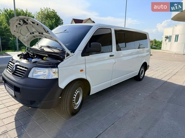 Белый Фольксваген Transporter, объемом двигателя 1.9 л и пробегом 312 тыс. км за 8950 $, фото 1 на Automoto.ua