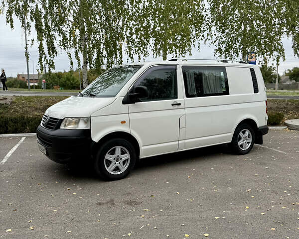 Белый Фольксваген Transporter, объемом двигателя 1.9 л и пробегом 305 тыс. км за 7500 $, фото 1 на Automoto.ua