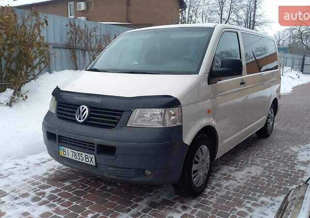 Белый Фольксваген Transporter, объемом двигателя 1.9 л и пробегом 350 тыс. км за 7200 $, фото 1 на Automoto.ua
