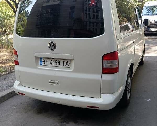 Белый Фольксваген Transporter, объемом двигателя 1.9 л и пробегом 399 тыс. км за 8200 $, фото 1 на Automoto.ua