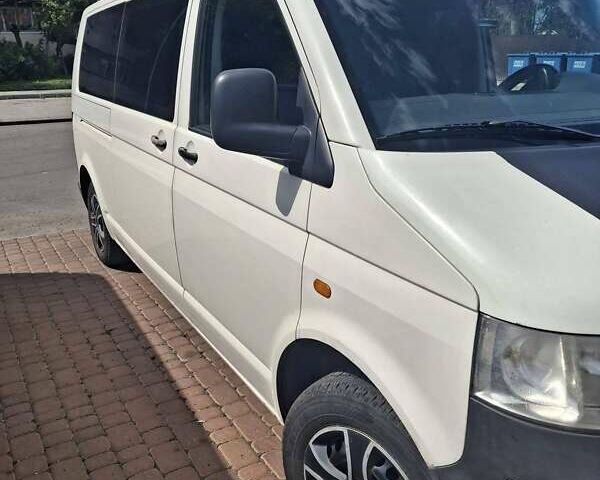 Белый Фольксваген Transporter, объемом двигателя 2.46 л и пробегом 515 тыс. км за 8500 $, фото 1 на Automoto.ua