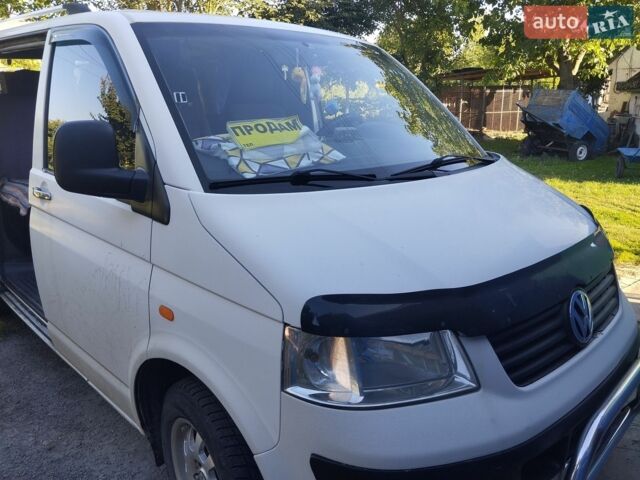 Білий Фольксваген Transporter, об'ємом двигуна 1.9 л та пробігом 350 тис. км за 7500 $, фото 1 на Automoto.ua