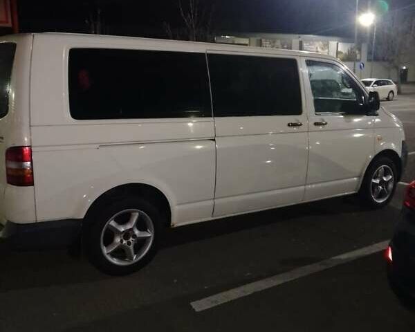 Белый Фольксваген Transporter, объемом двигателя 1.9 л и пробегом 460 тыс. км за 7100 $, фото 1 на Automoto.ua