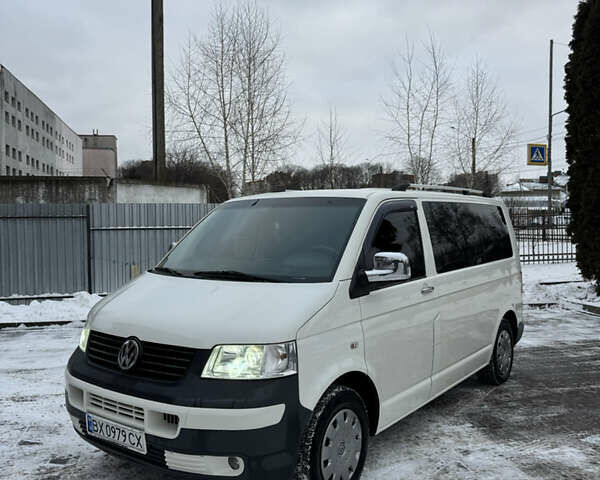 Белый Фольксваген Transporter, объемом двигателя 1.9 л и пробегом 444 тыс. км за 7600 $, фото 1 на Automoto.ua