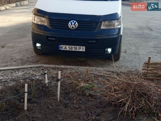 Білий Фольксваген Transporter, об'ємом двигуна 1.98 л та пробігом 101 тис. км за 8000 $, фото 1 на Automoto.ua