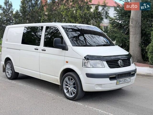 Белый Фольксваген Transporter, объемом двигателя 2.46 л и пробегом 299 тыс. км за 8600 $, фото 1 на Automoto.ua