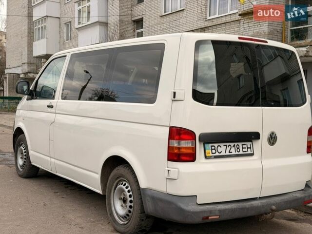 Белый Фольксваген Transporter, объемом двигателя 1.9 л и пробегом 197 тыс. км за 9000 $, фото 1 на Automoto.ua