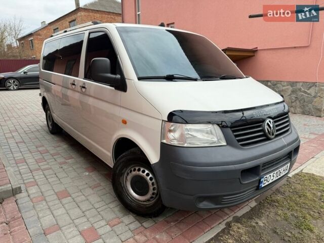 Белый Фольксваген Transporter, объемом двигателя 2.46 л и пробегом 315 тыс. км за 7950 $, фото 1 на Automoto.ua