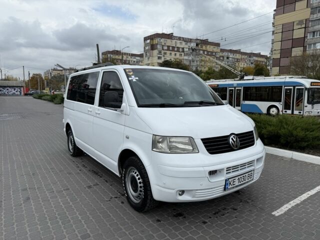 Білий Фольксваген Transporter, об'ємом двигуна 1.9 л та пробігом 320 тис. км за 8000 $, фото 1 на Automoto.ua
