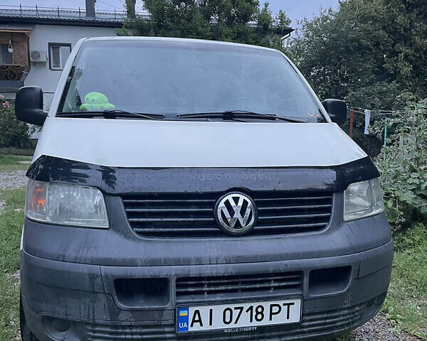 Белый Фольксваген Transporter, объемом двигателя 1.9 л и пробегом 340 тыс. км за 8700 $, фото 1 на Automoto.ua