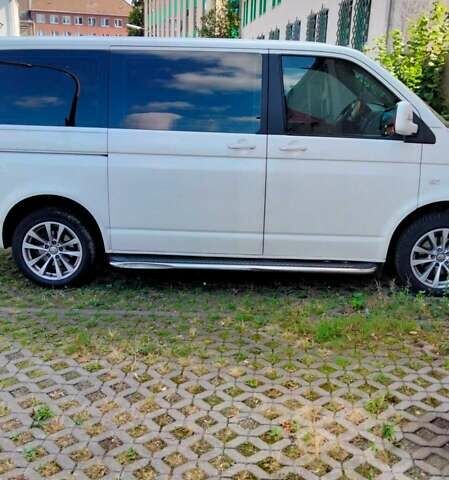 Белый Фольксваген Transporter, объемом двигателя 2.5 л и пробегом 260 тыс. км за 10200 $, фото 1 на Automoto.ua