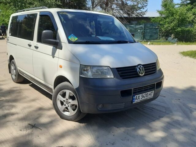 Белый Фольксваген Transporter, объемом двигателя 1.9 л и пробегом 365 тыс. км за 9600 $, фото 1 на Automoto.ua