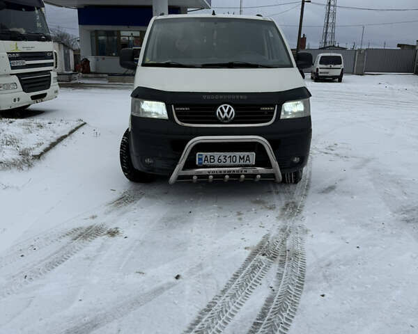 Білий Фольксваген Transporter, об'ємом двигуна 1.9 л та пробігом 280 тис. км за 9200 $, фото 1 на Automoto.ua