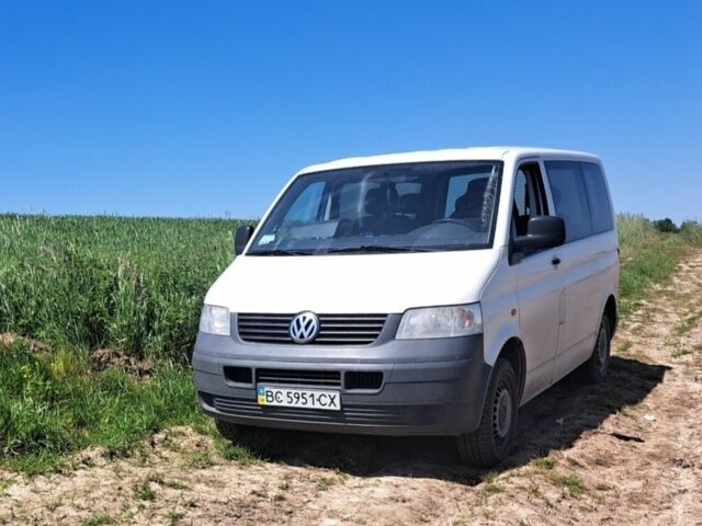 Білий Фольксваген Transporter, об'ємом двигуна 0 л та пробігом 277 тис. км за 7600 $, фото 1 на Automoto.ua