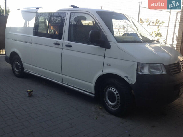 Білий Фольксваген Transporter, об'ємом двигуна 1.9 л та пробігом 390 тис. км за 7500 $, фото 1 на Automoto.ua