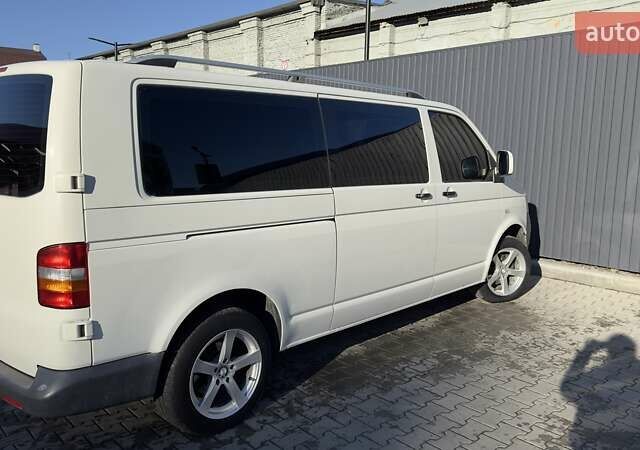 Білий Фольксваген Transporter, об'ємом двигуна 1.9 л та пробігом 246 тис. км за 12800 $, фото 1 на Automoto.ua